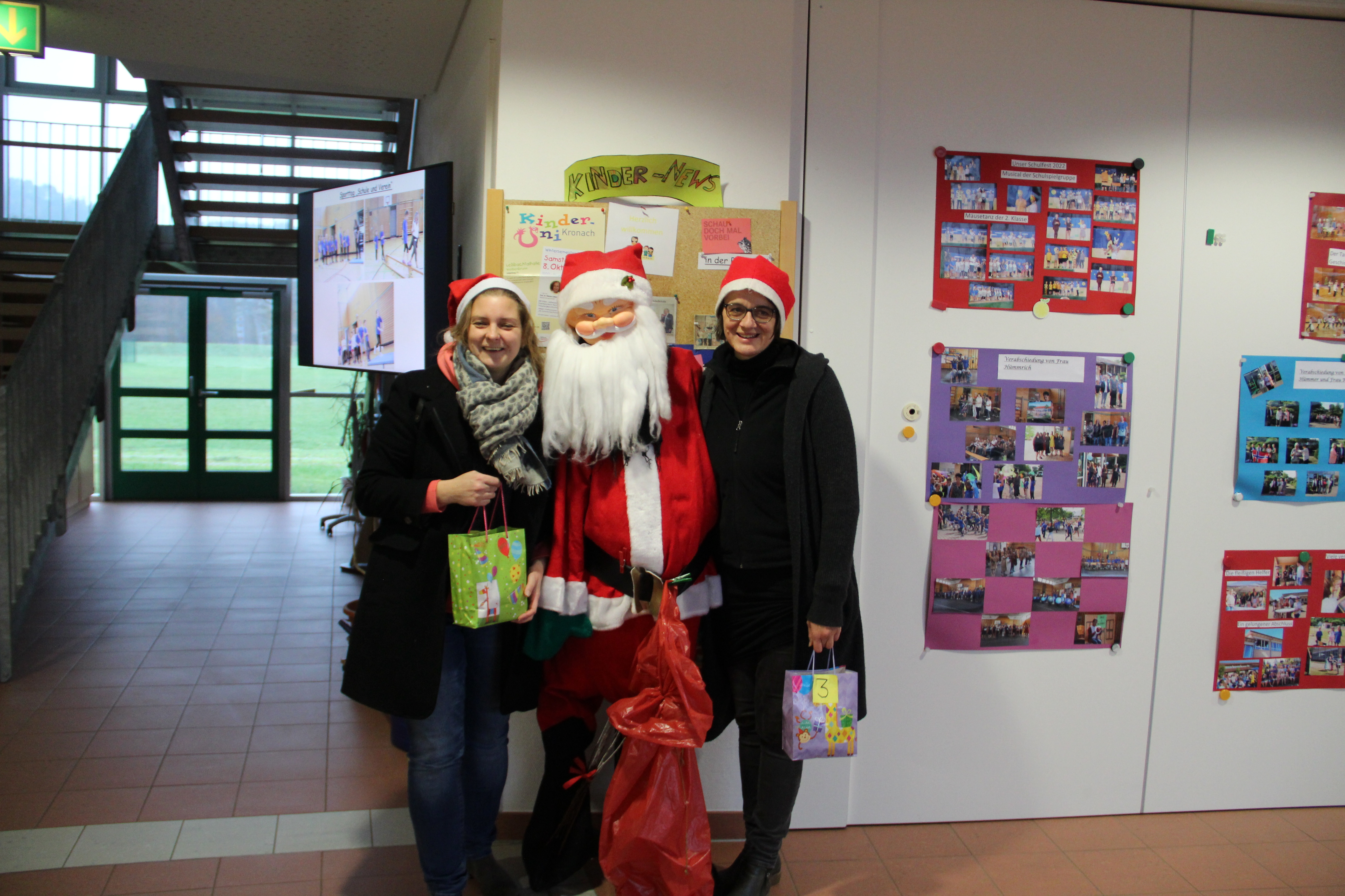 Nikolaushelfer im EB