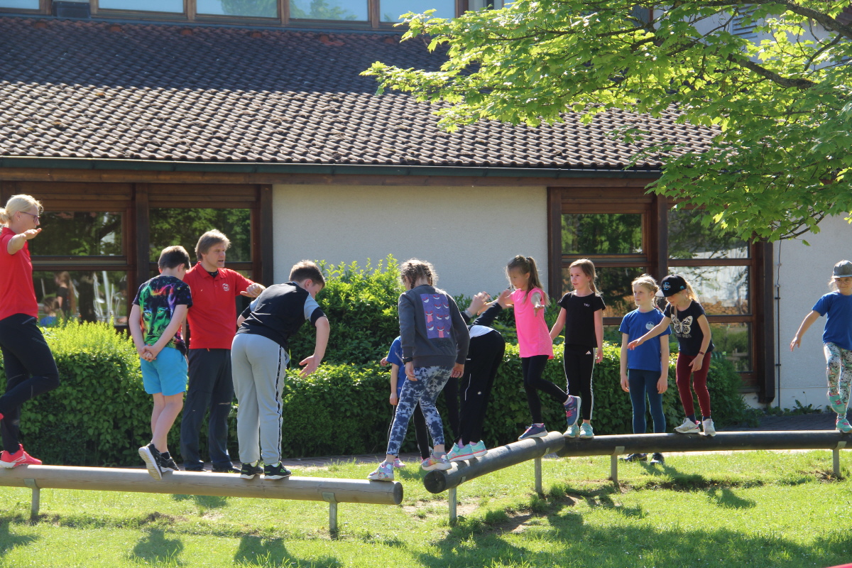 Sporttag  mit den Vereinen 46
